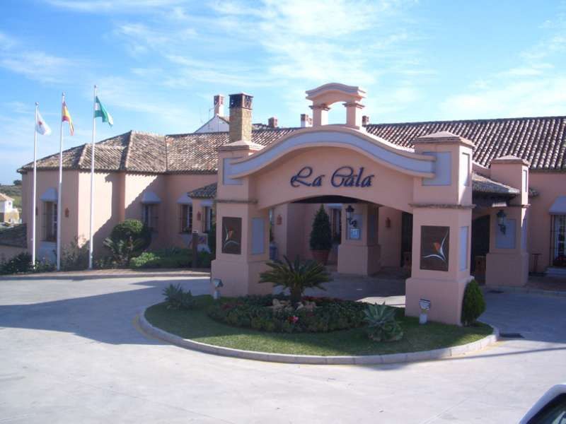 Rentalmar Residencial La Cala Miami Playa Exterior photo